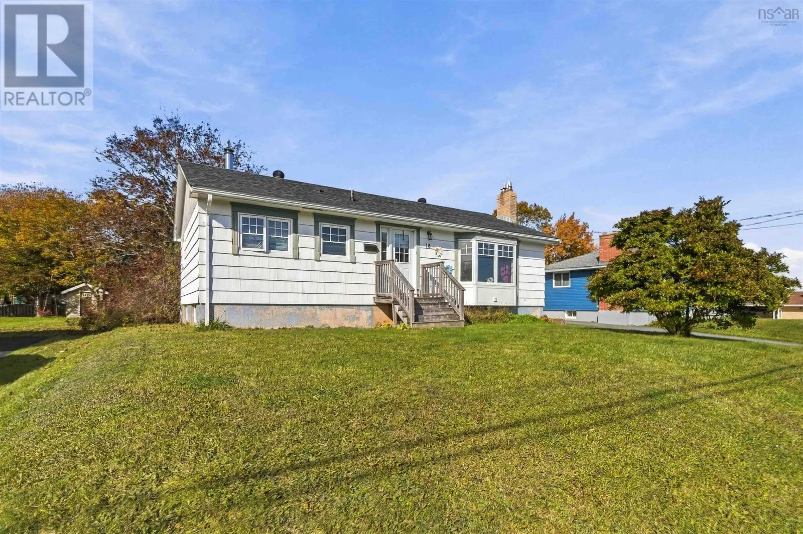 16 Laurie Drive Drive