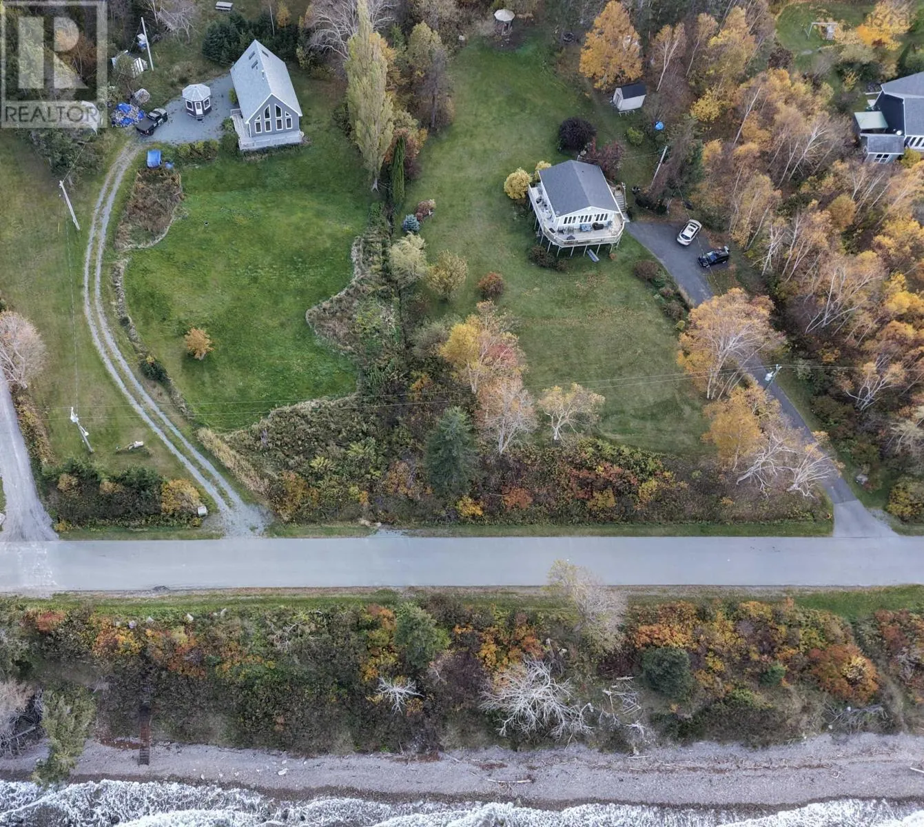366 Lakeshore Drive