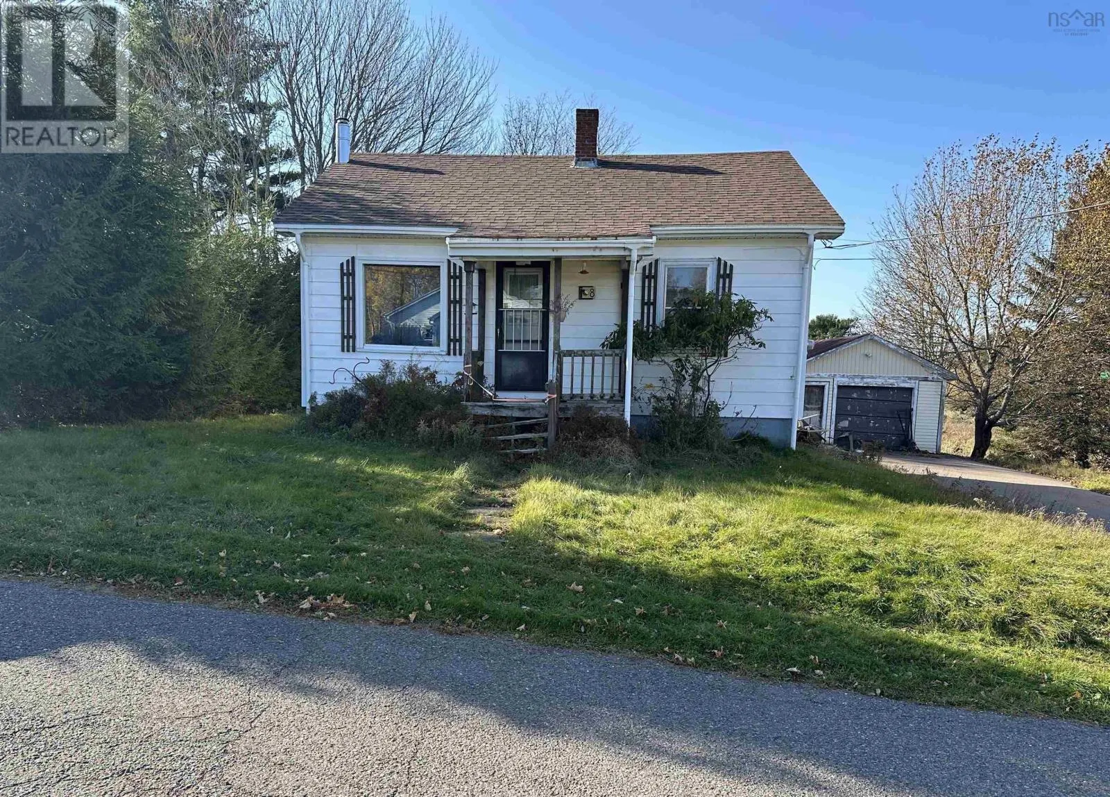 8 Beverly Avenue