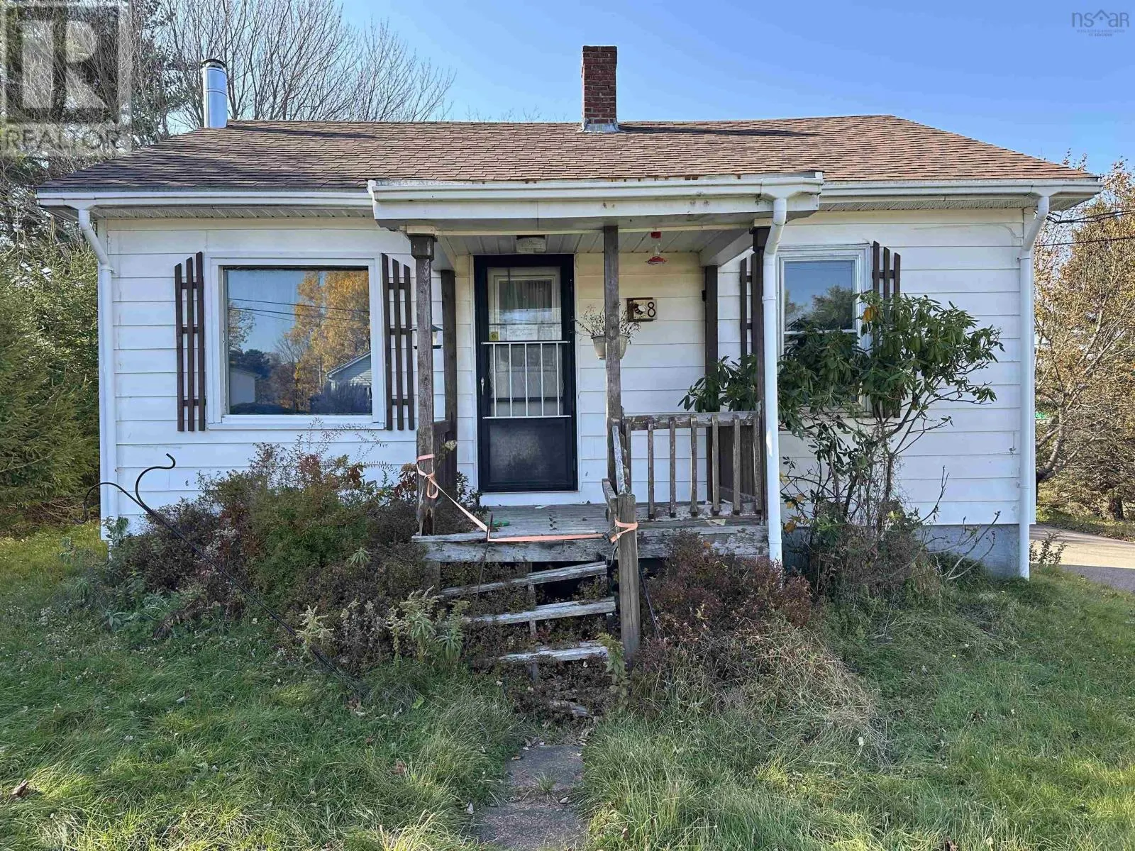 8 Beverly Avenue