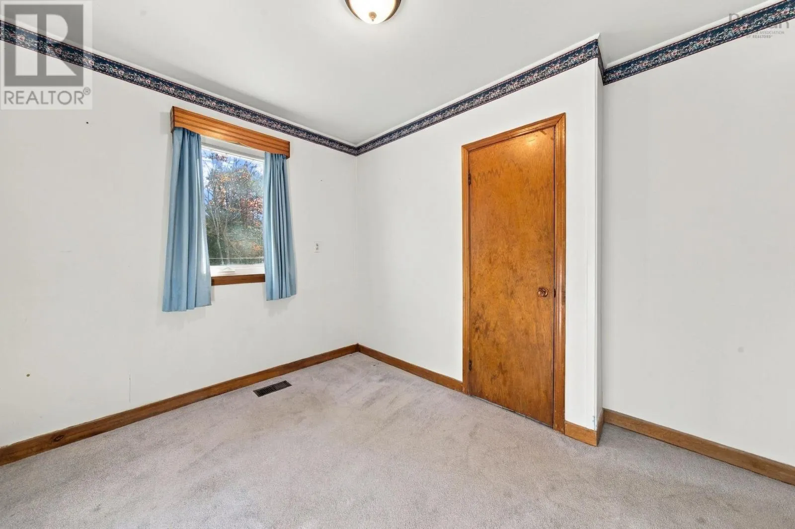 2826 St. Margarets Bay Road