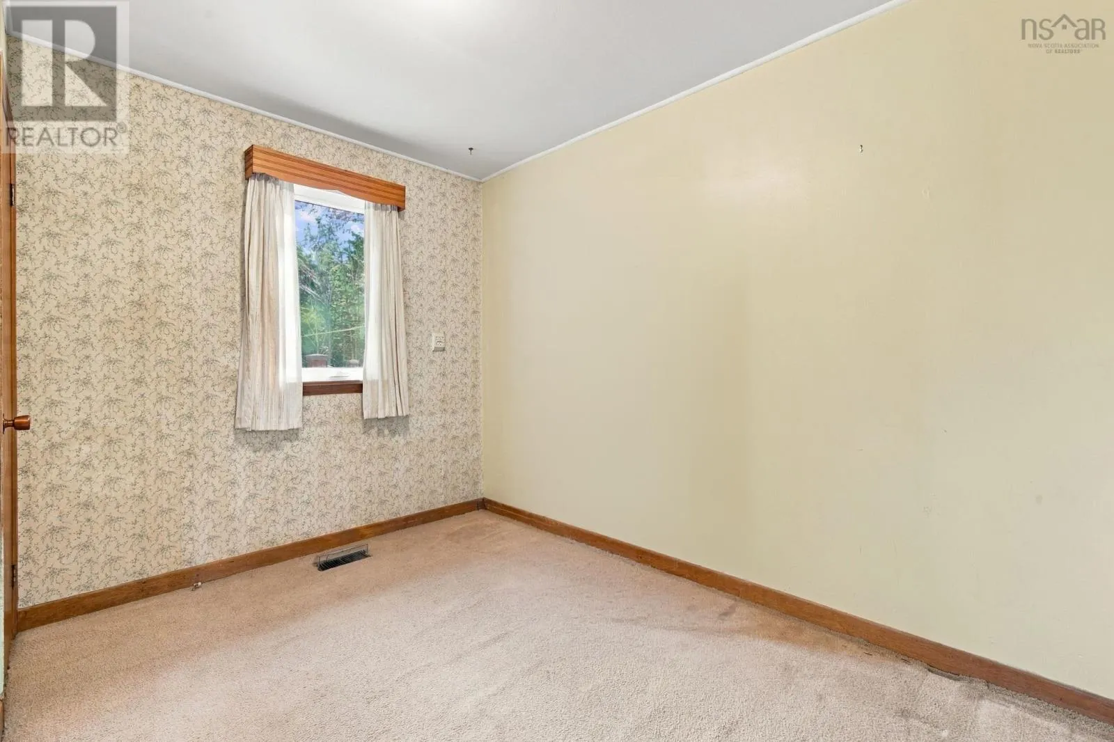 2826 St. Margarets Bay Road