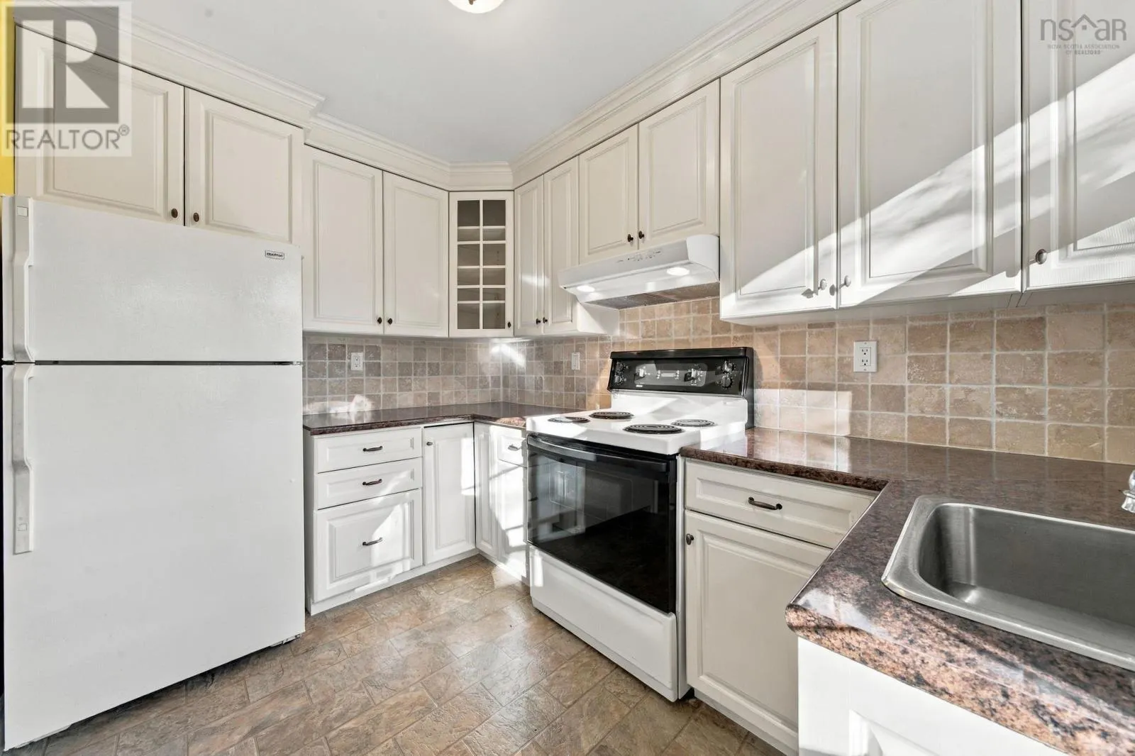 2826 St. Margarets Bay Road