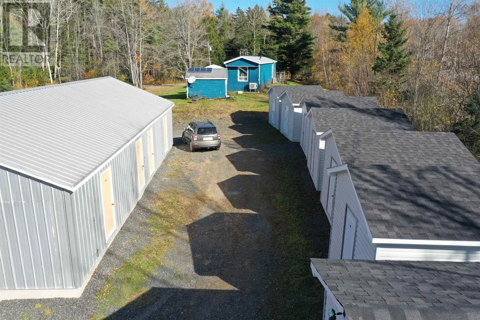 17 Narrows Road
