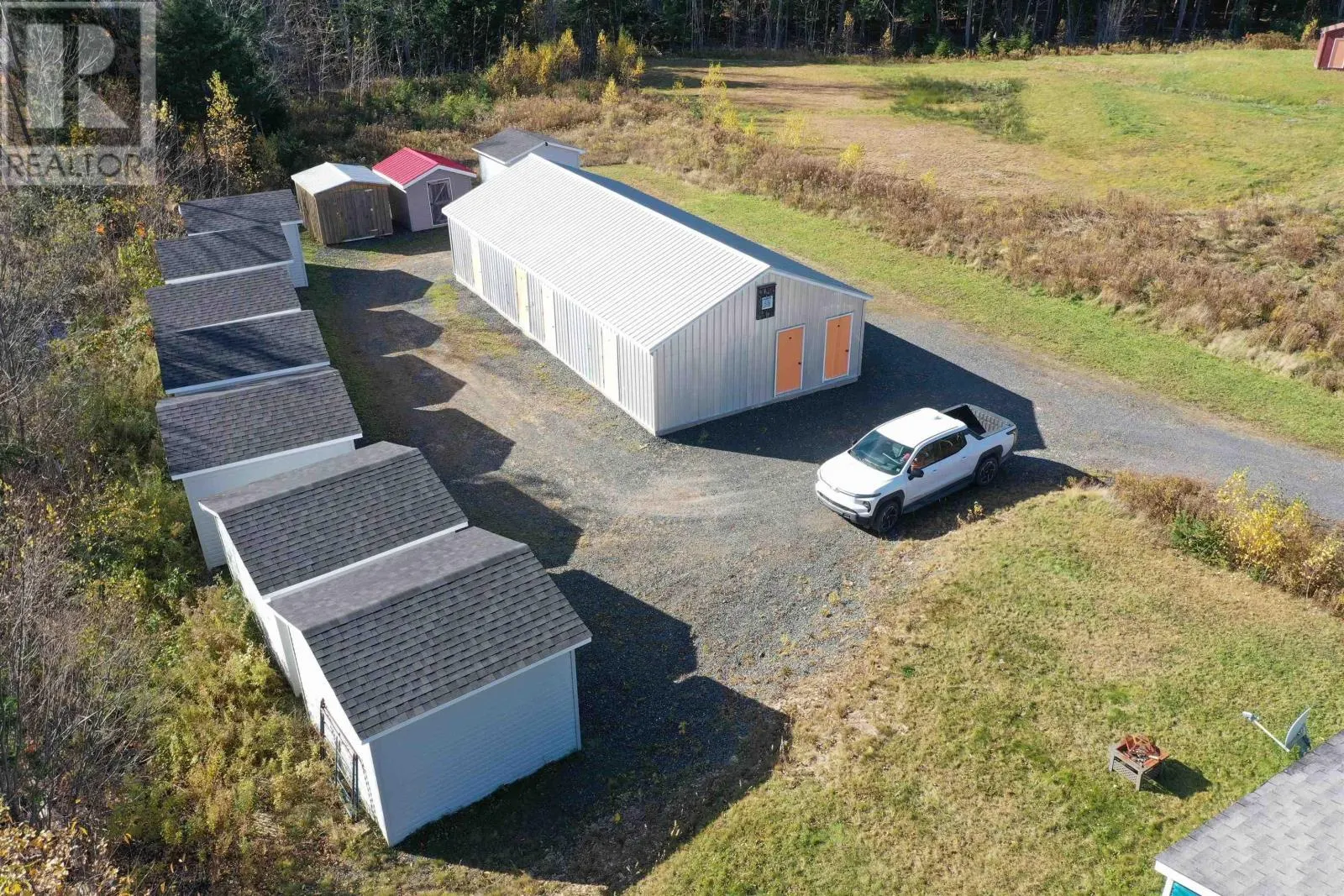 17 Narrows Road