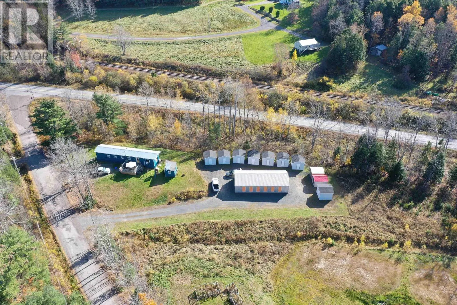 17 Narrows Road