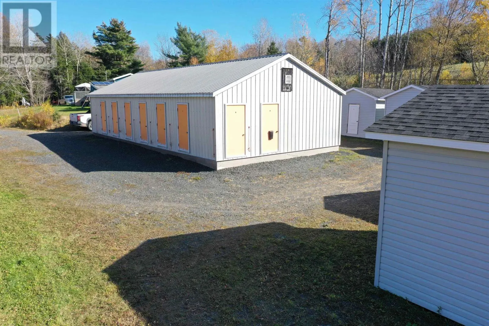 17 Narrows Road