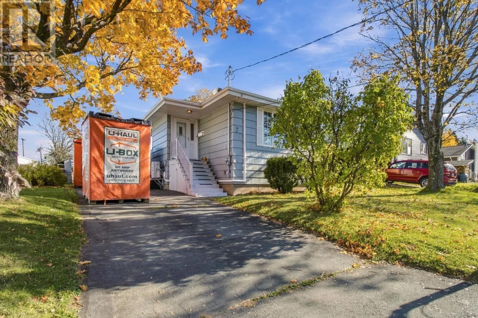 7 Summit Heights Road