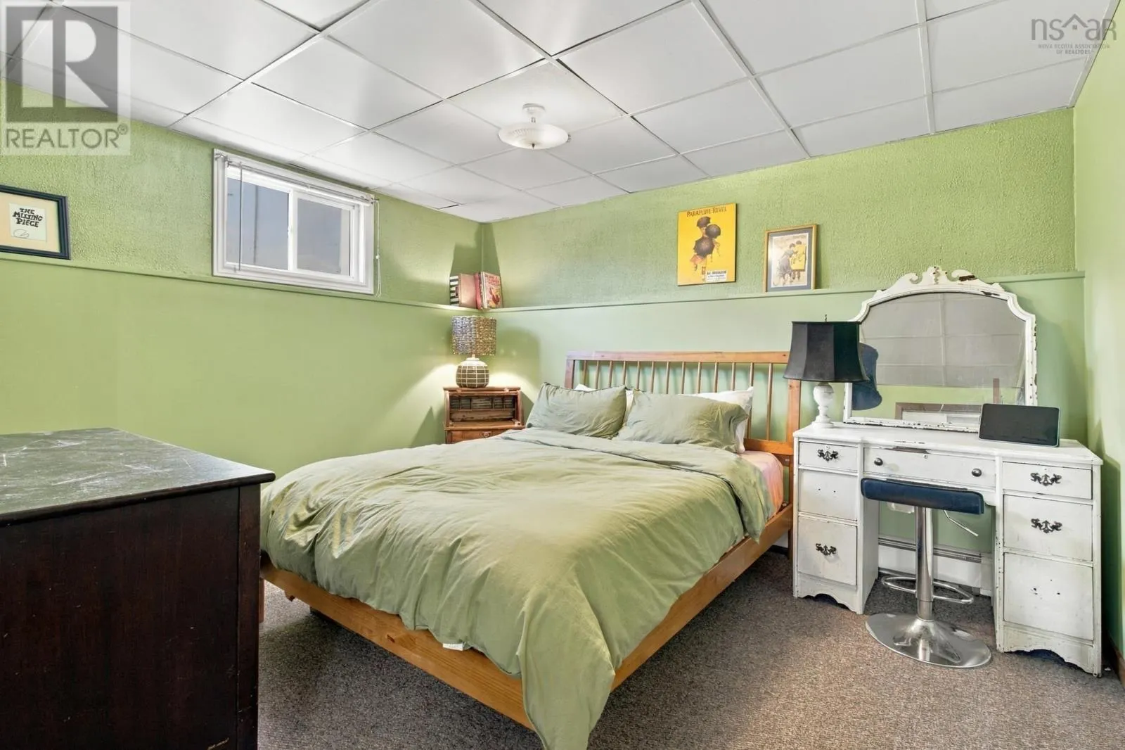 7 Summit Heights Road