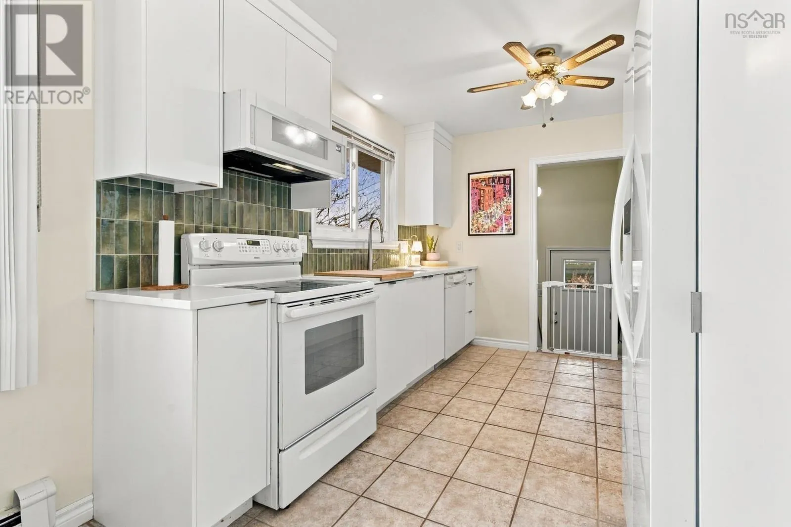 7 Summit Heights Road