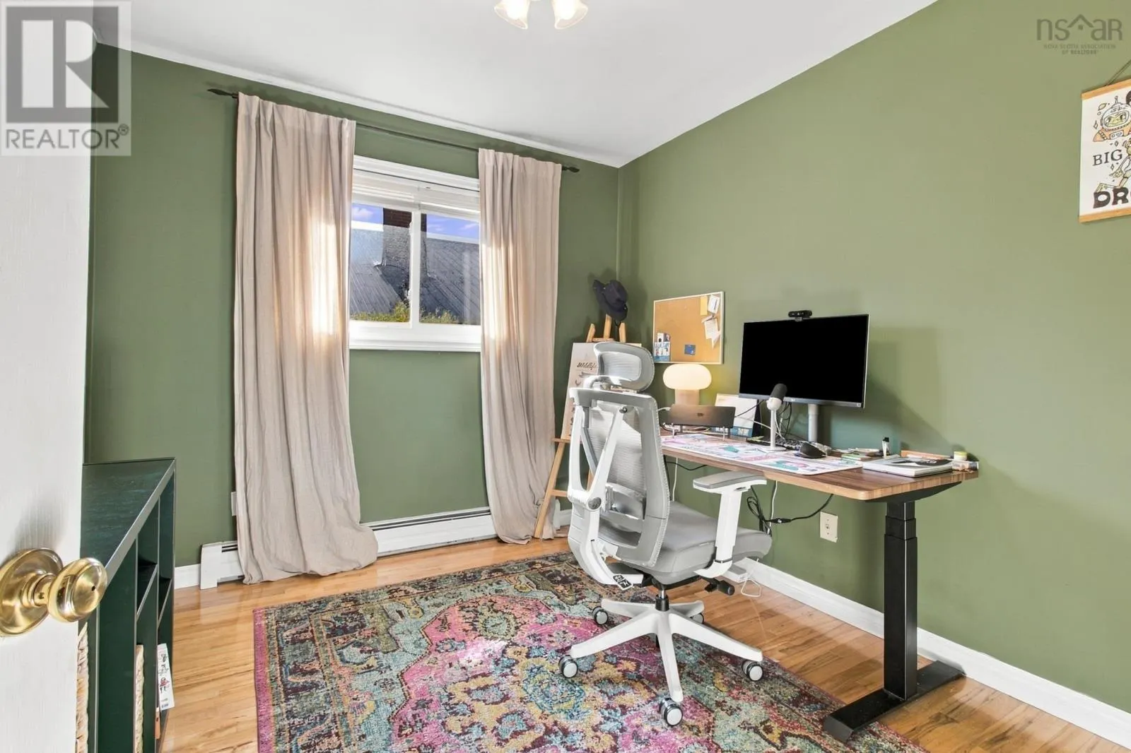 7 Summit Heights Road