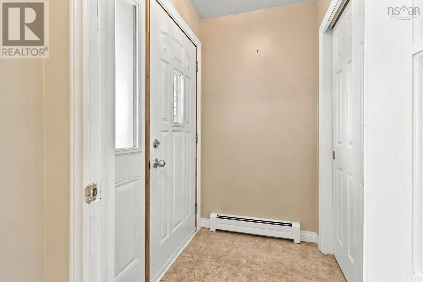 7 Summit Heights Road