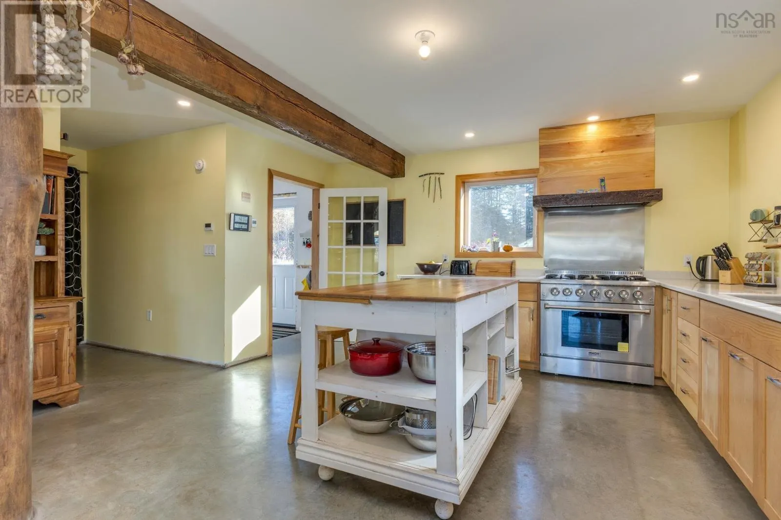 2215 Newburne Rd. Road