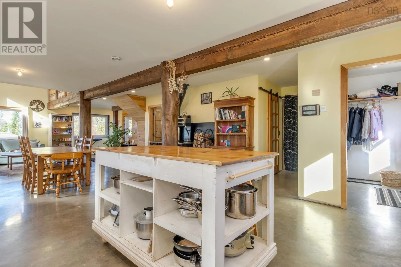 2215 Newburne Rd. Road