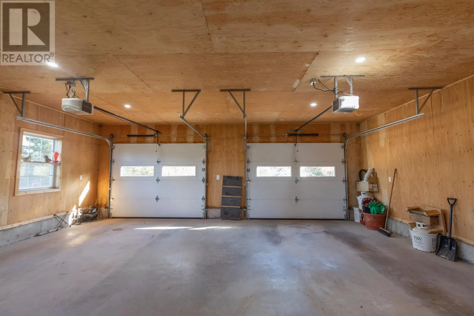 1071 Peters Road