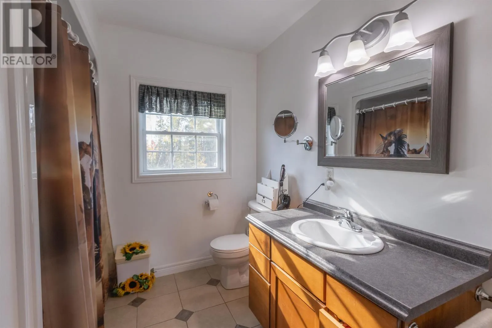 1071 Peters Road