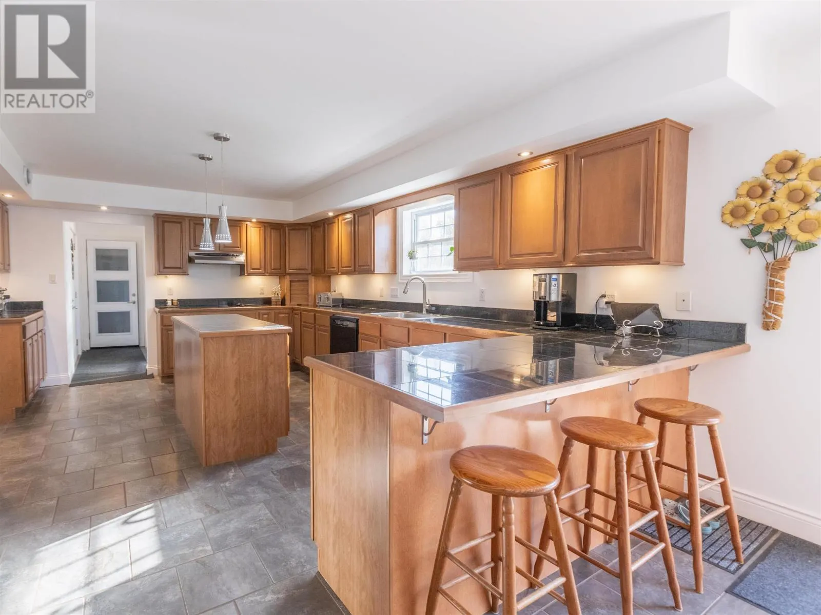 1071 Peters Road