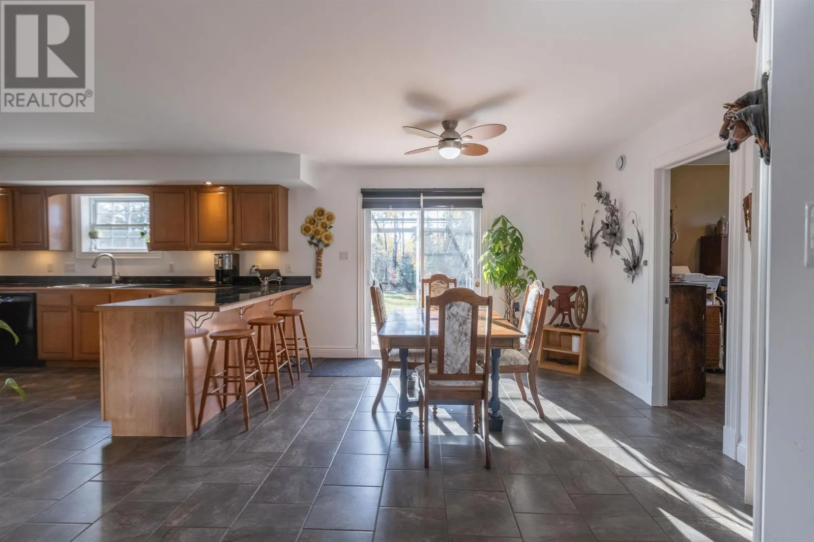 1071 Peters Road
