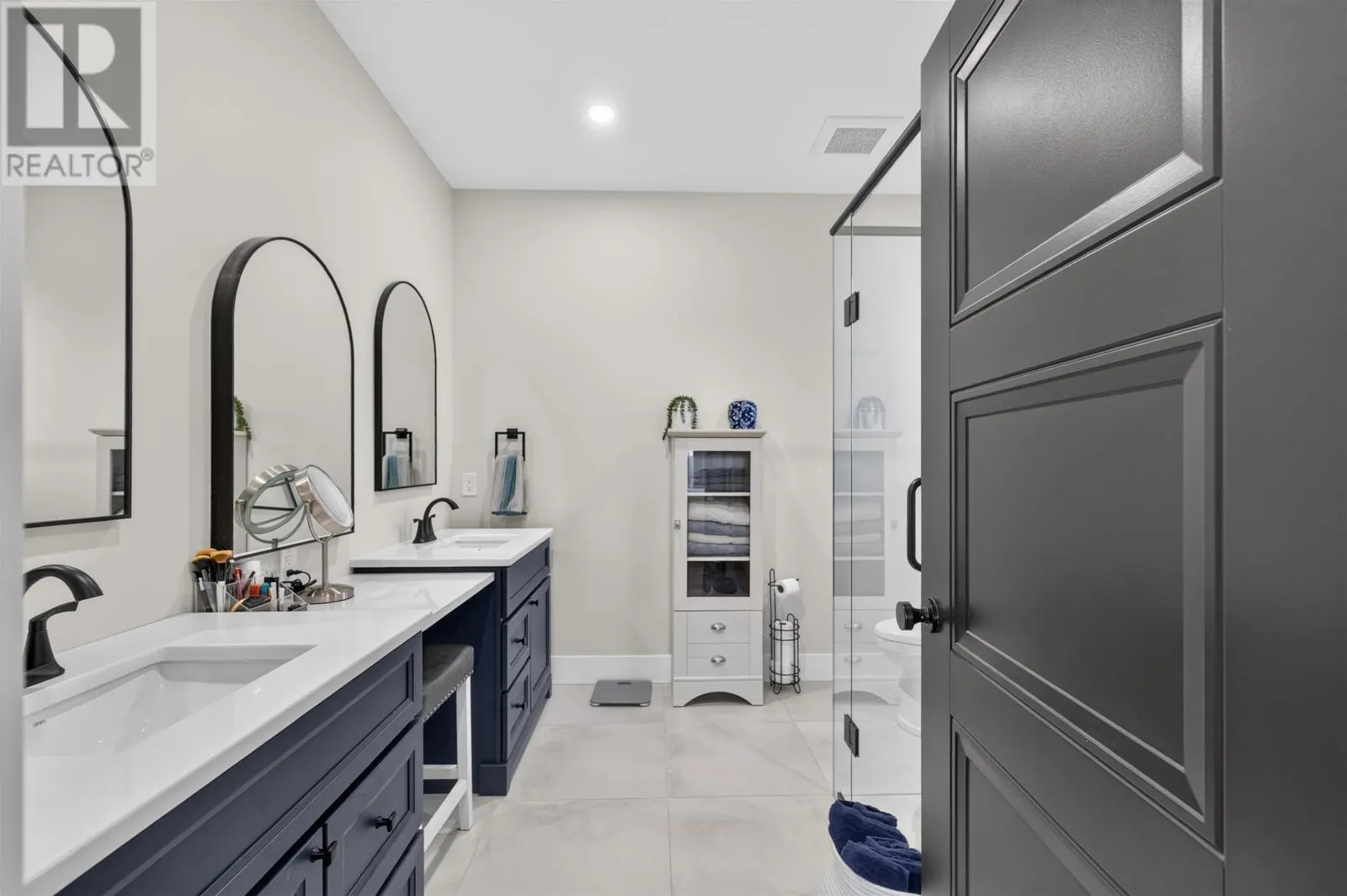 6 Salt Water Lane