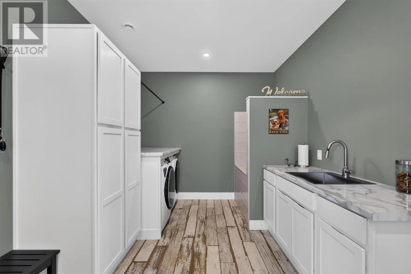 6 Salt Water Lane
