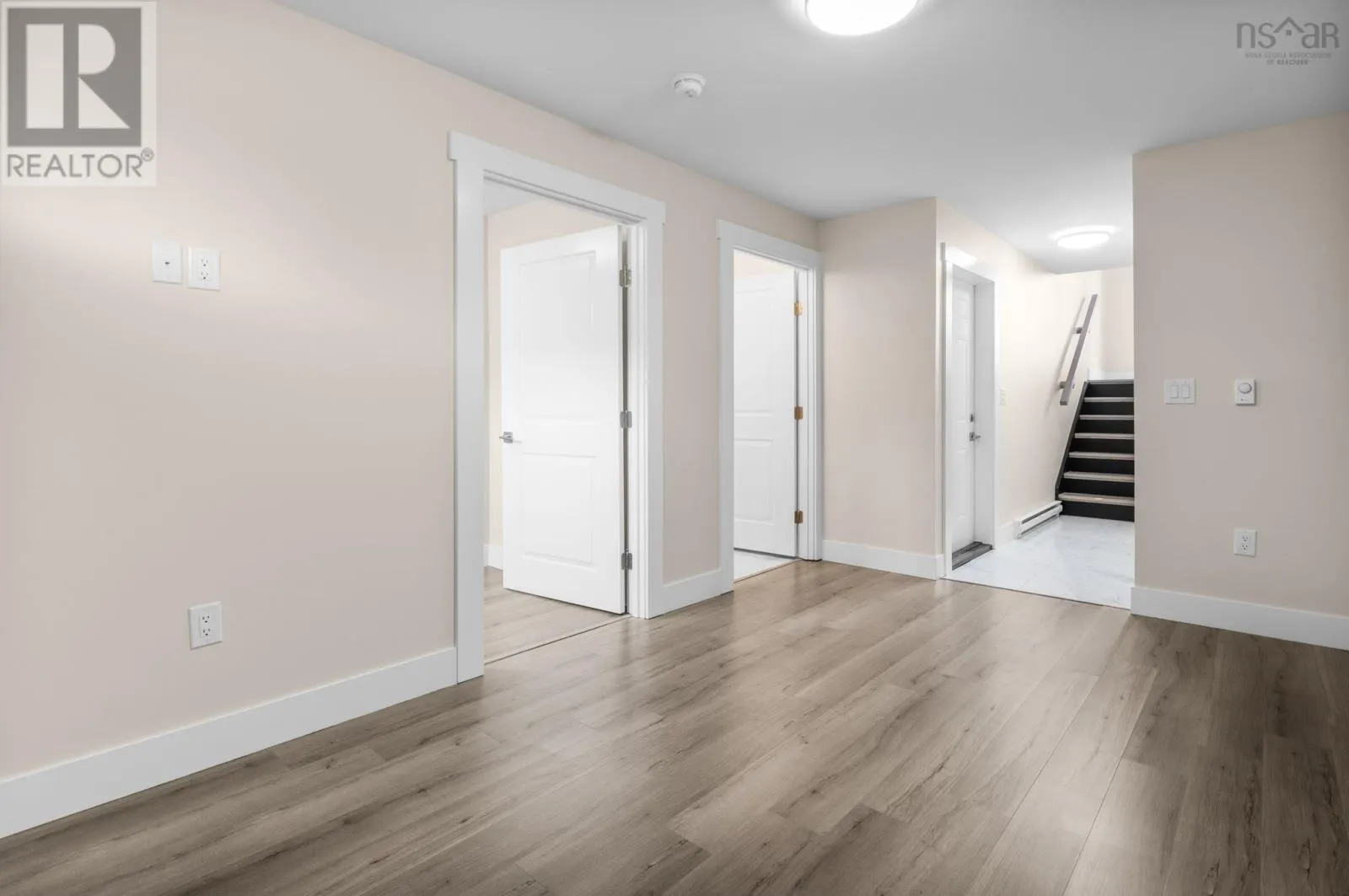 17 Flatrock Crescent