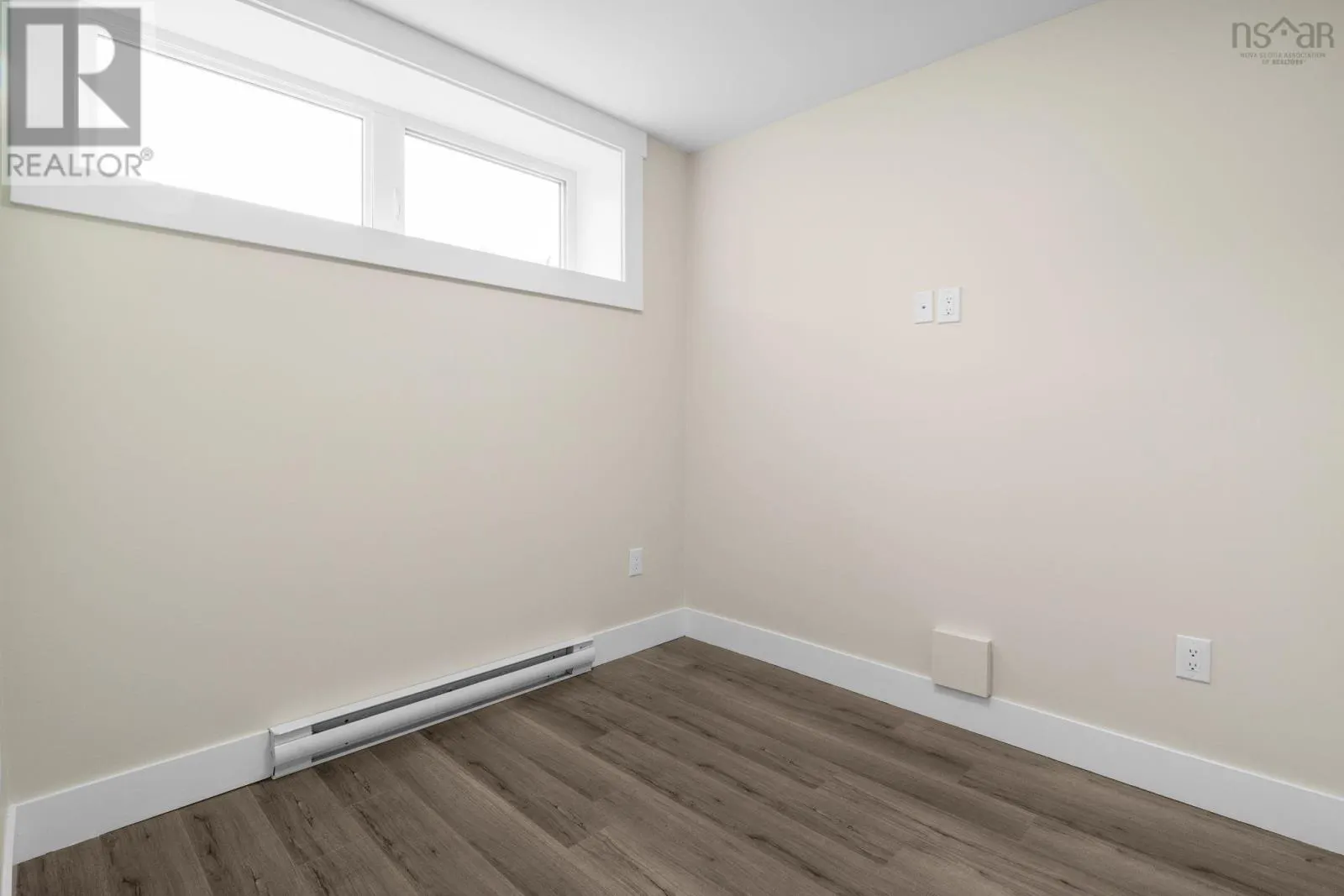17 Flatrock Crescent