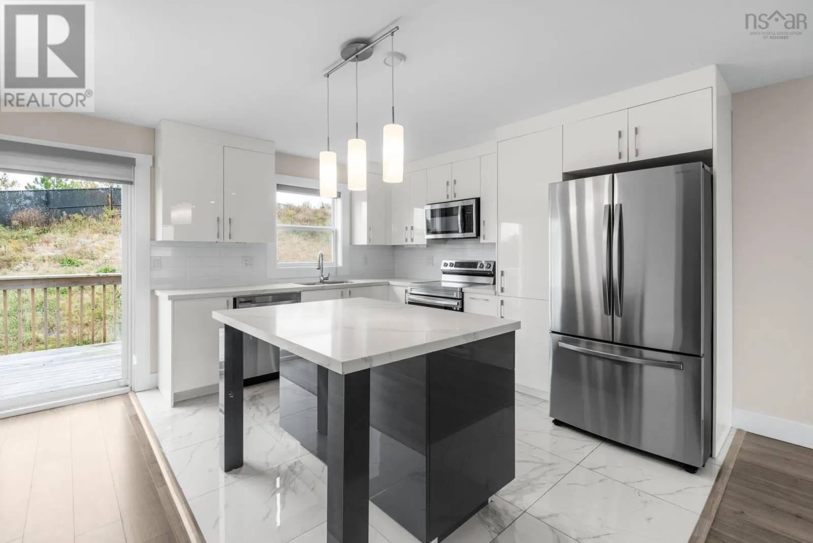 17 Flatrock Crescent