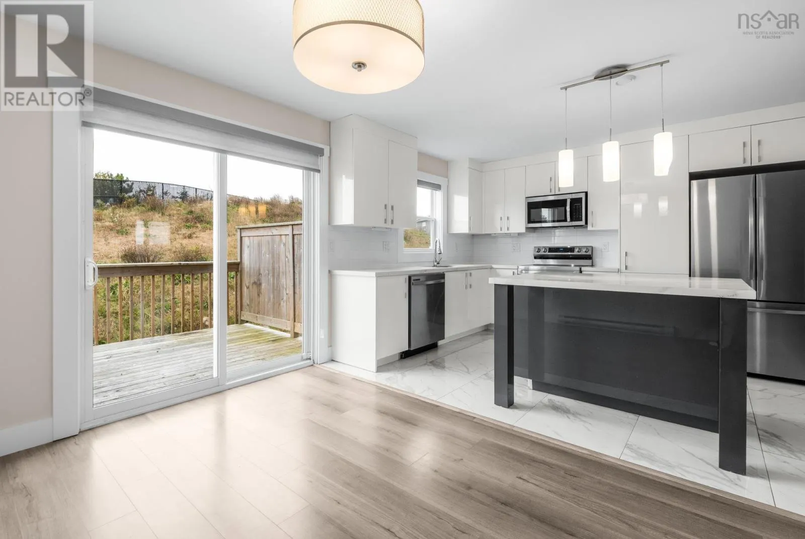 17 Flatrock Crescent