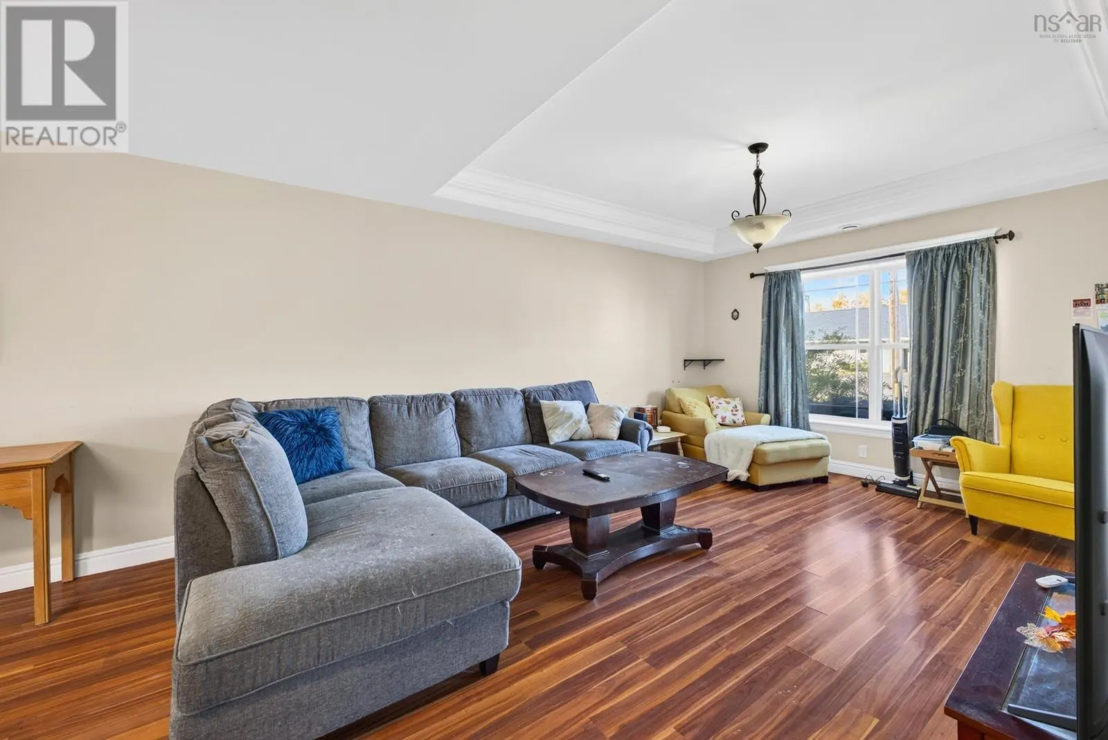 24 JUSTAMERE Drive