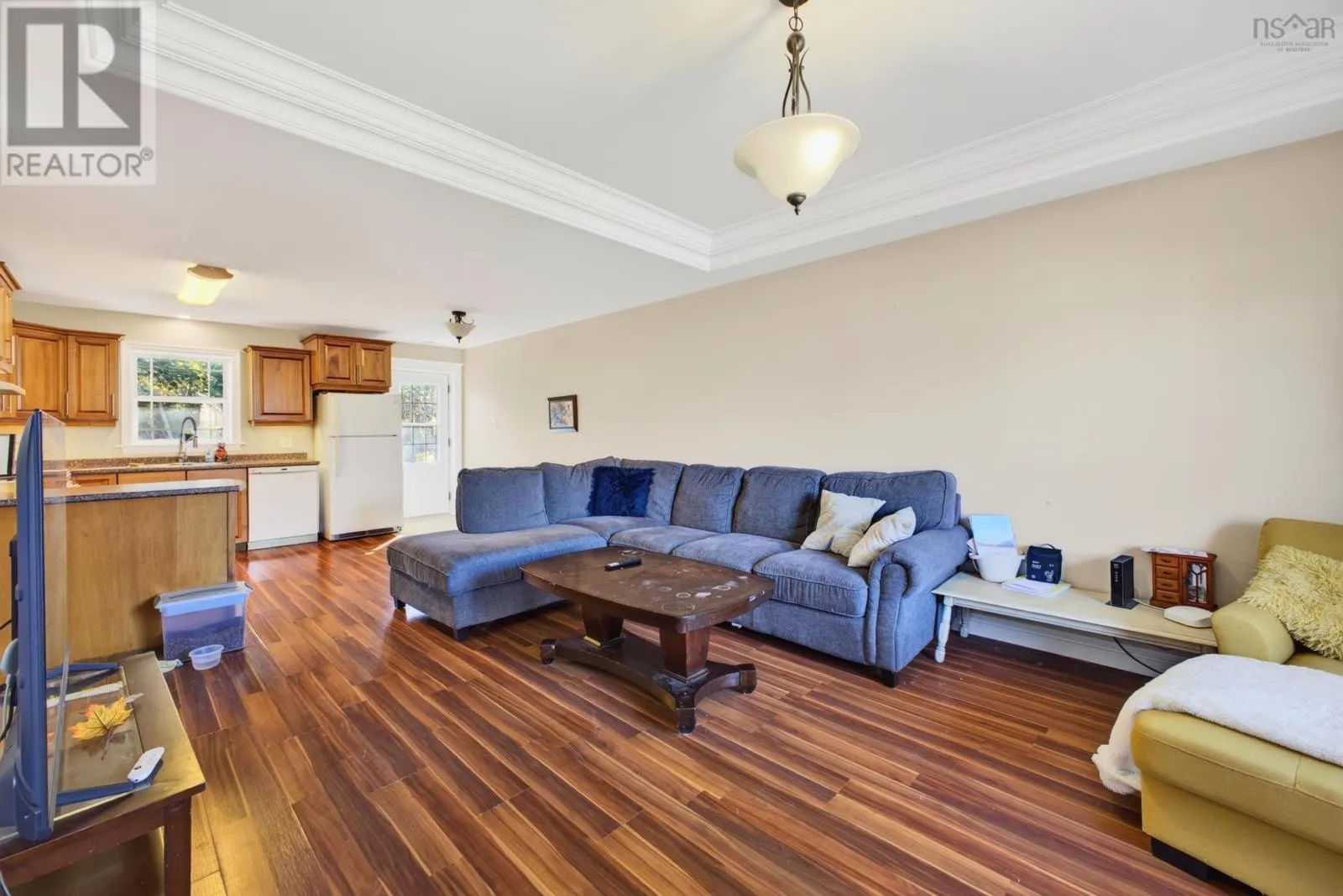 24 JUSTAMERE Drive