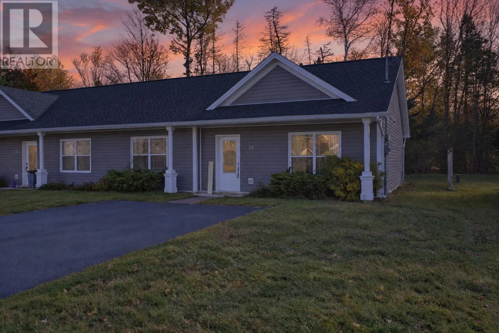 24 JUSTAMERE Drive