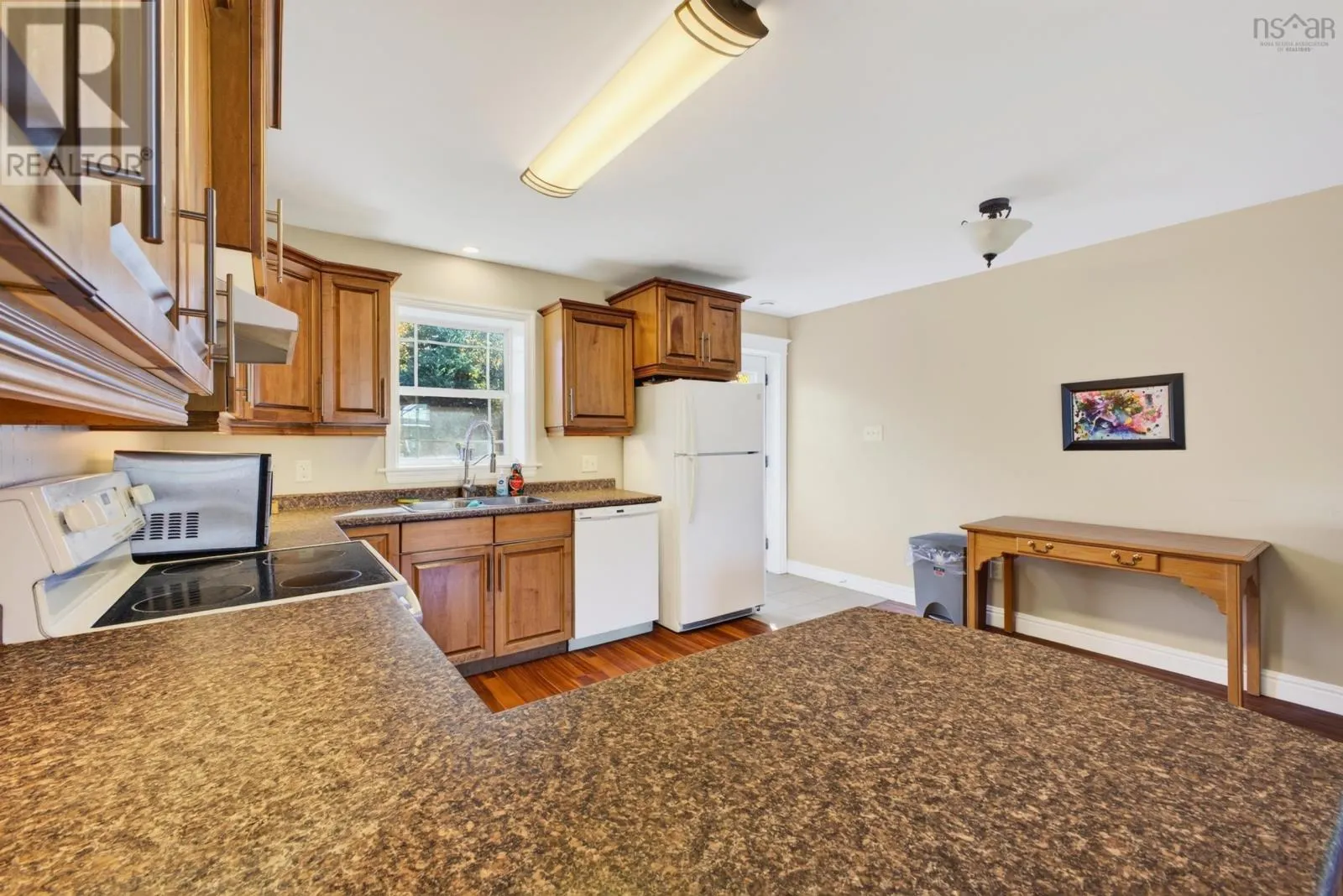 24 JUSTAMERE Drive