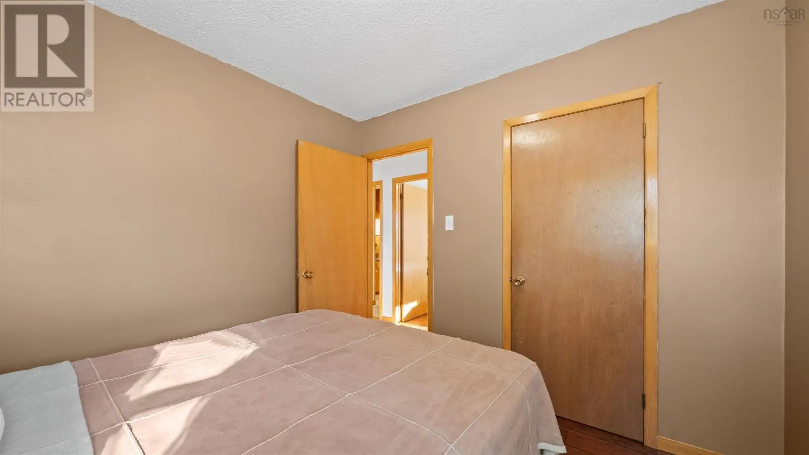 1487 Terence Bay Road