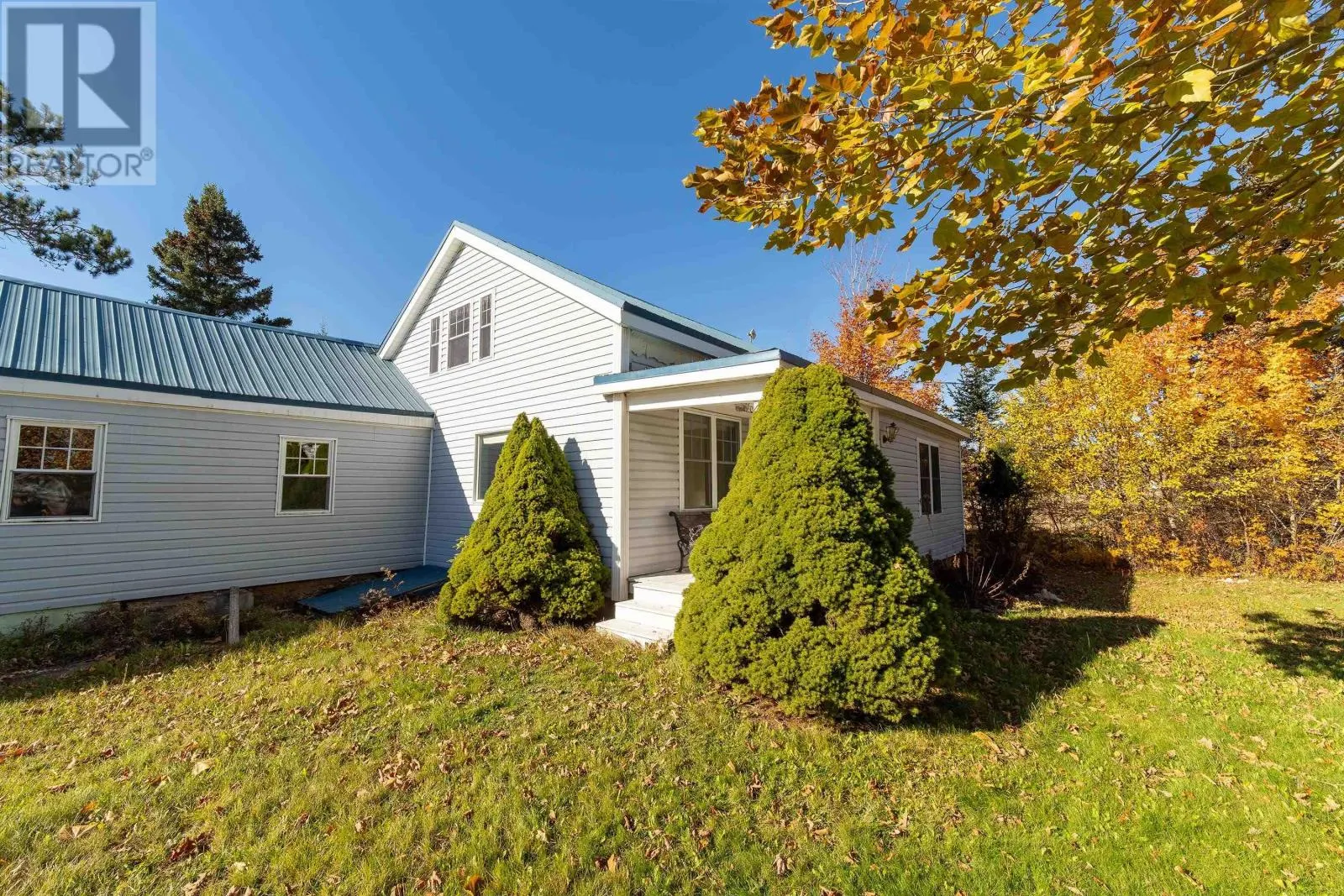 70 Wharf Road