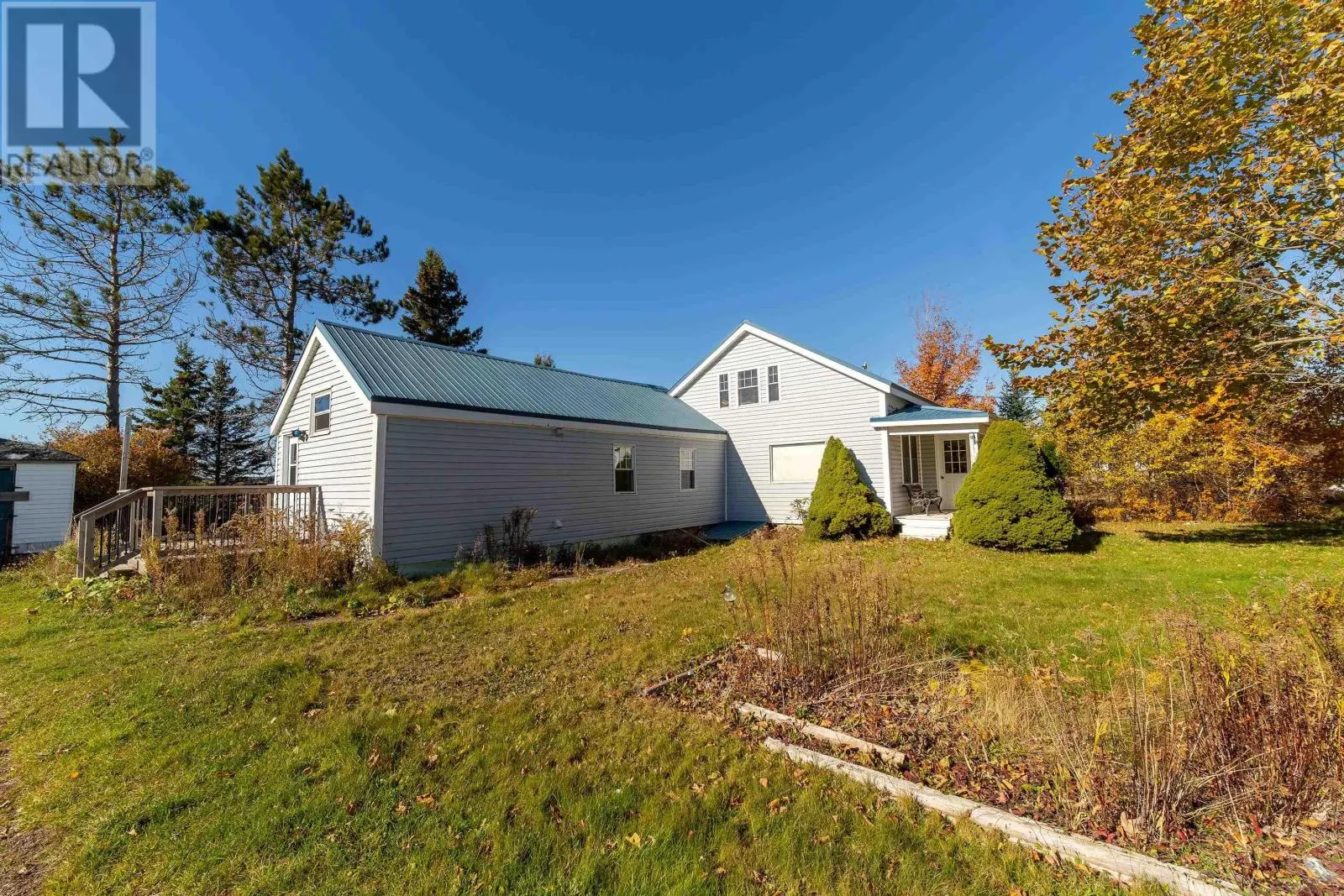 70 Wharf Road