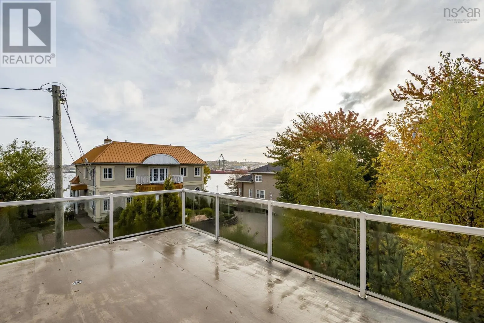 19 Lookoff Lane