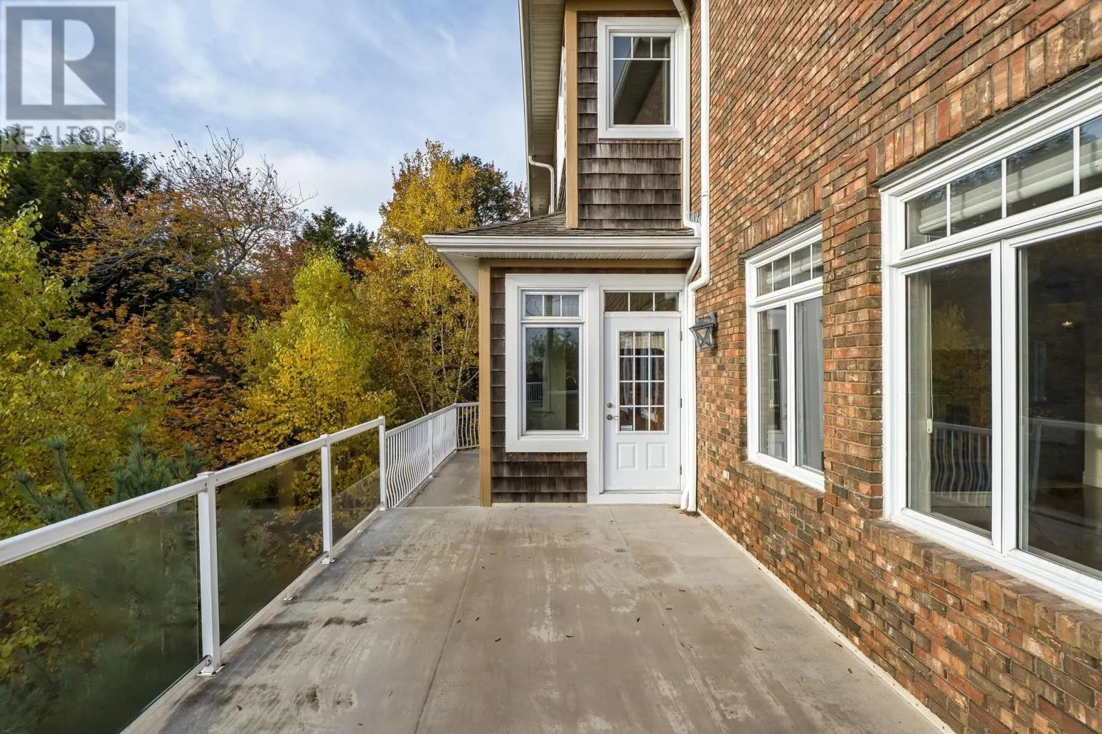 19 Lookoff Lane