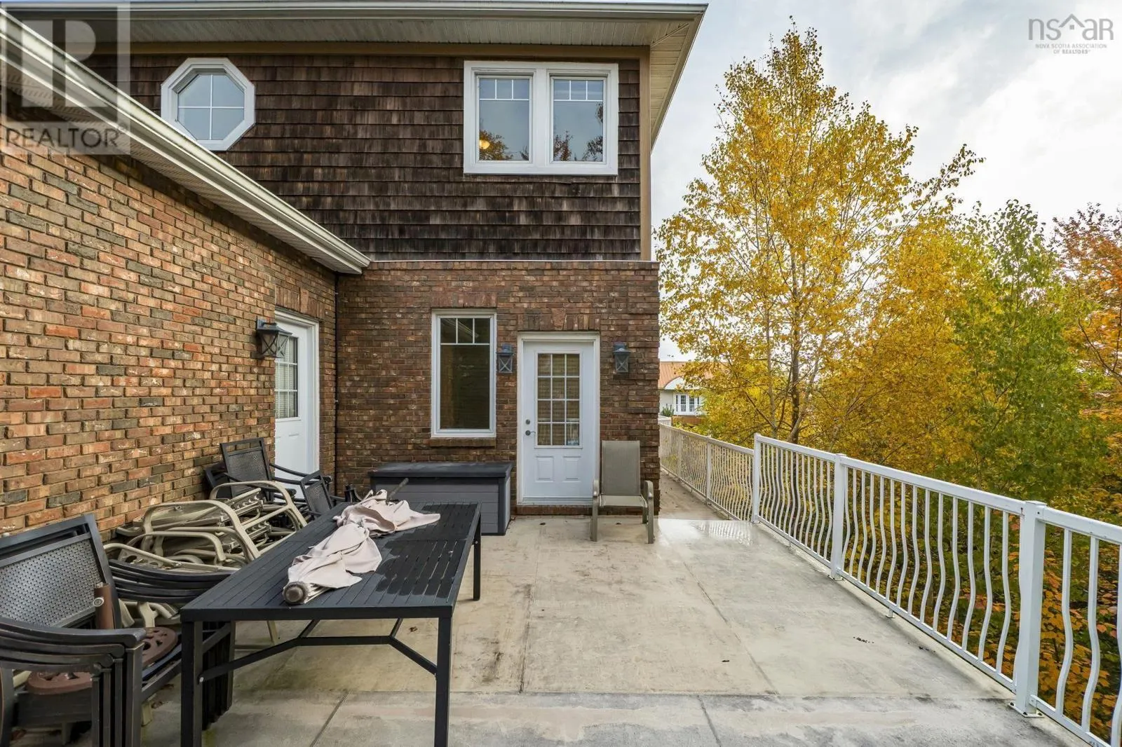19 Lookoff Lane