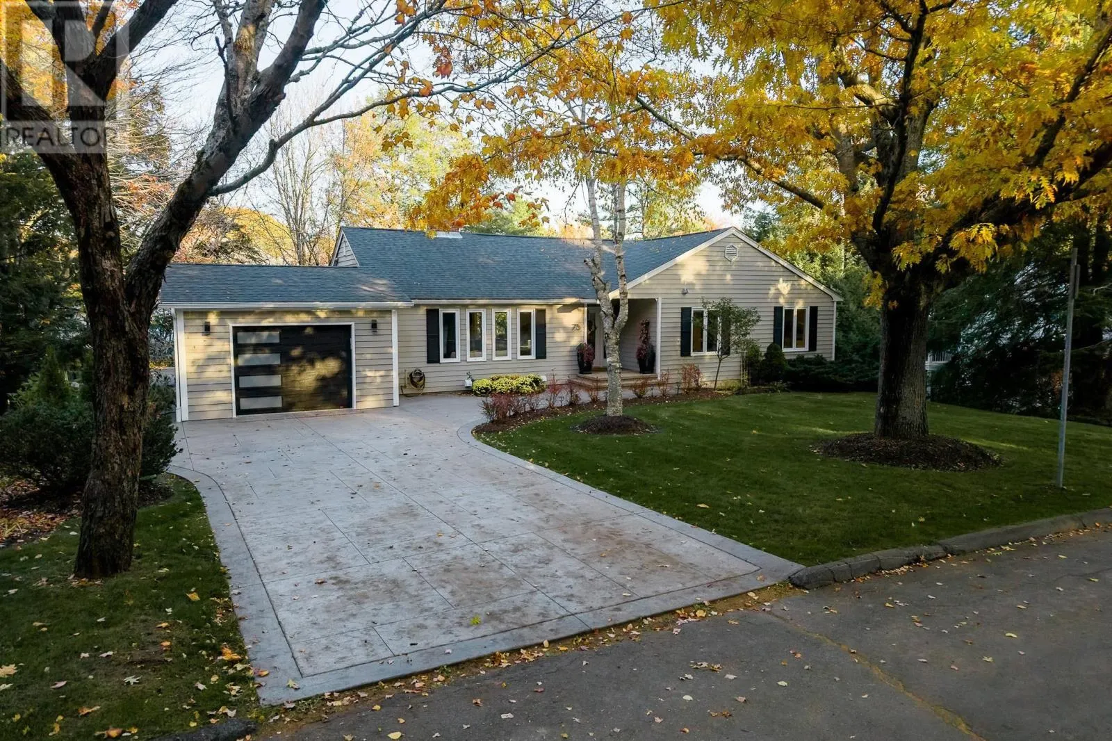 75 Lake Drive