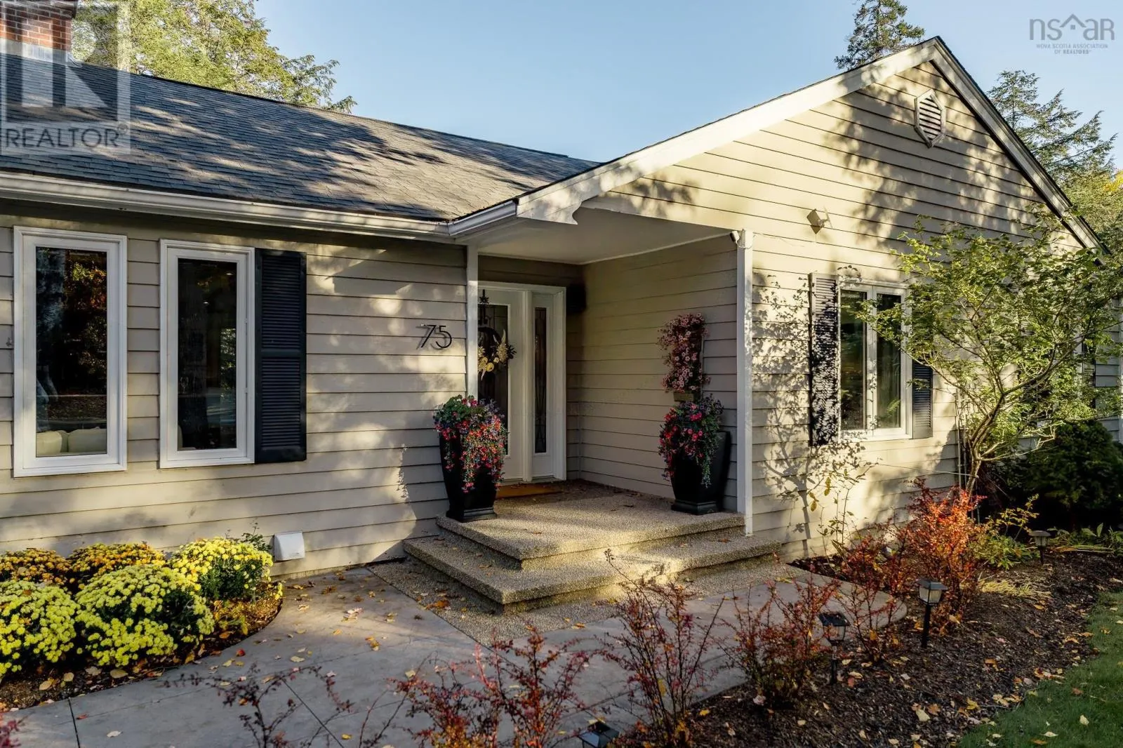 75 Lake Drive