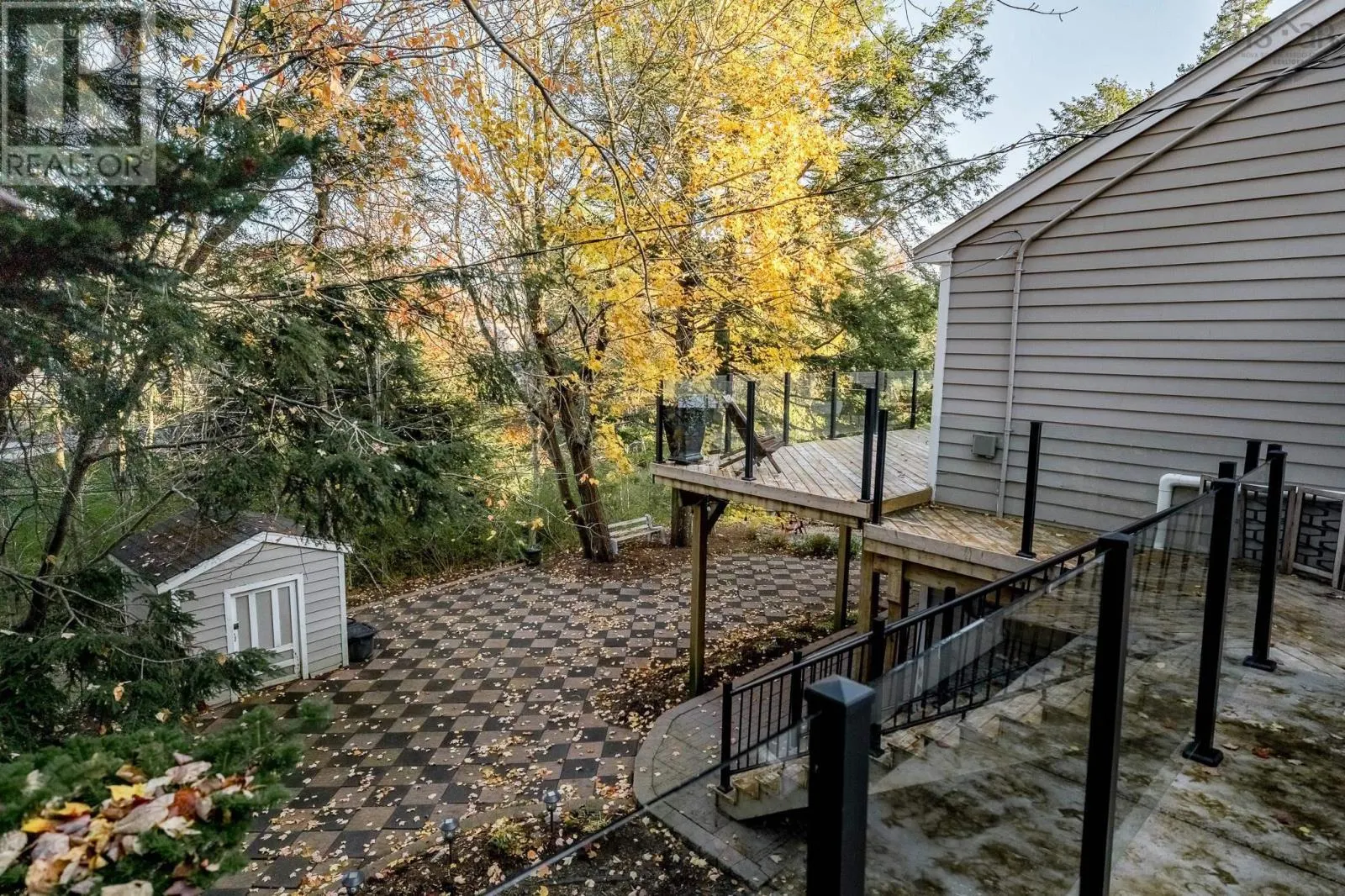 75 Lake Drive