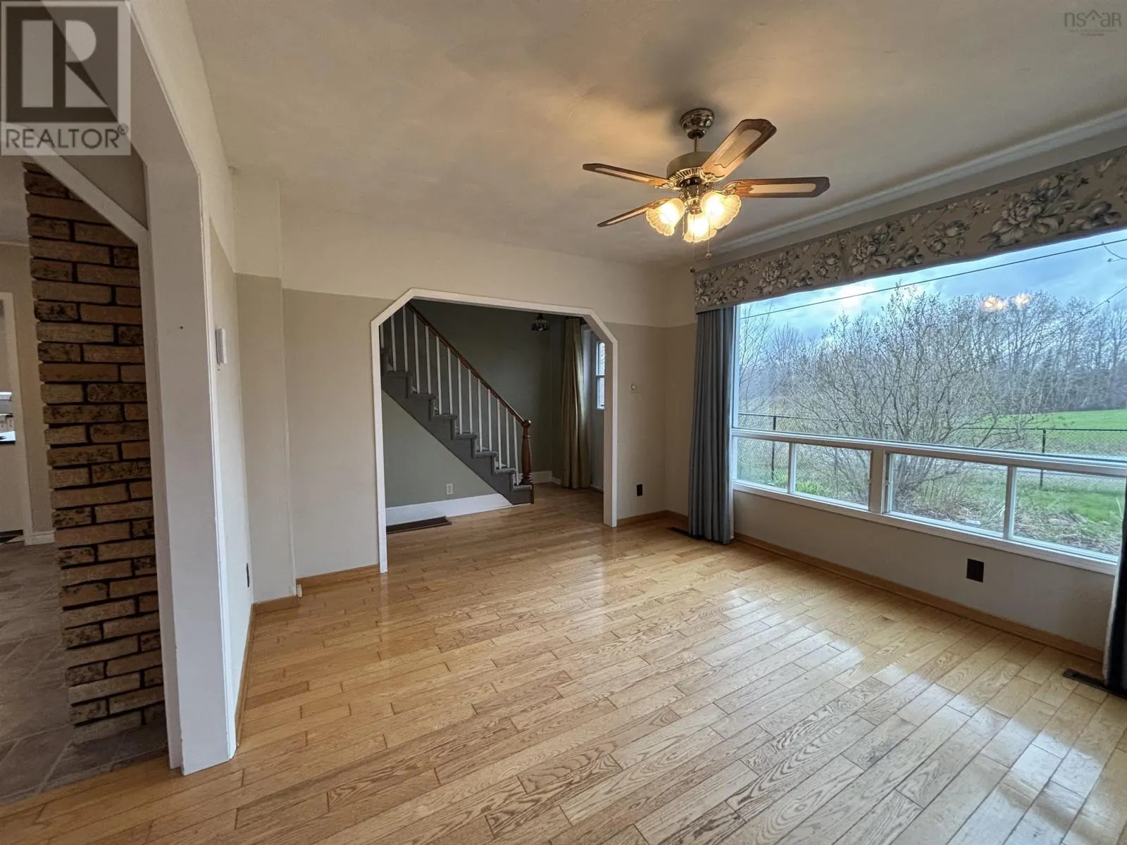 700 Farmington Road