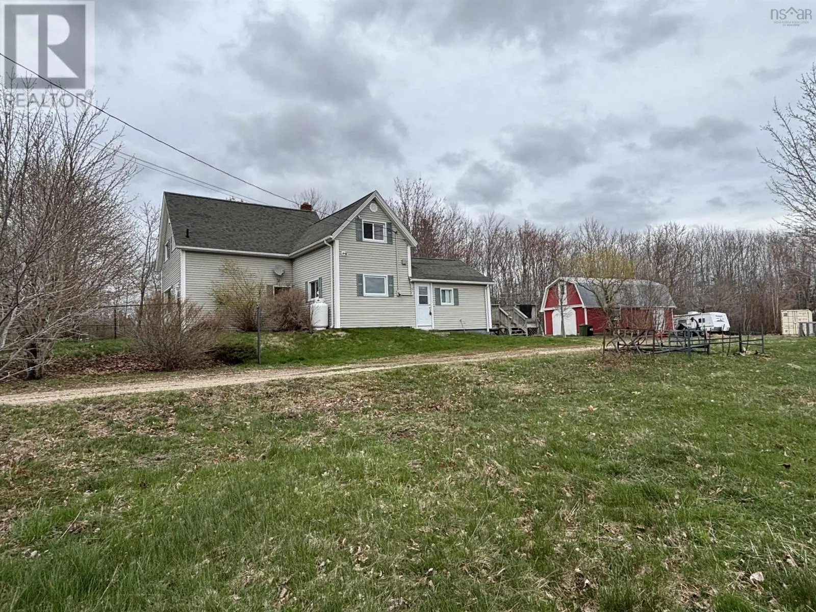 700 Farmington Road