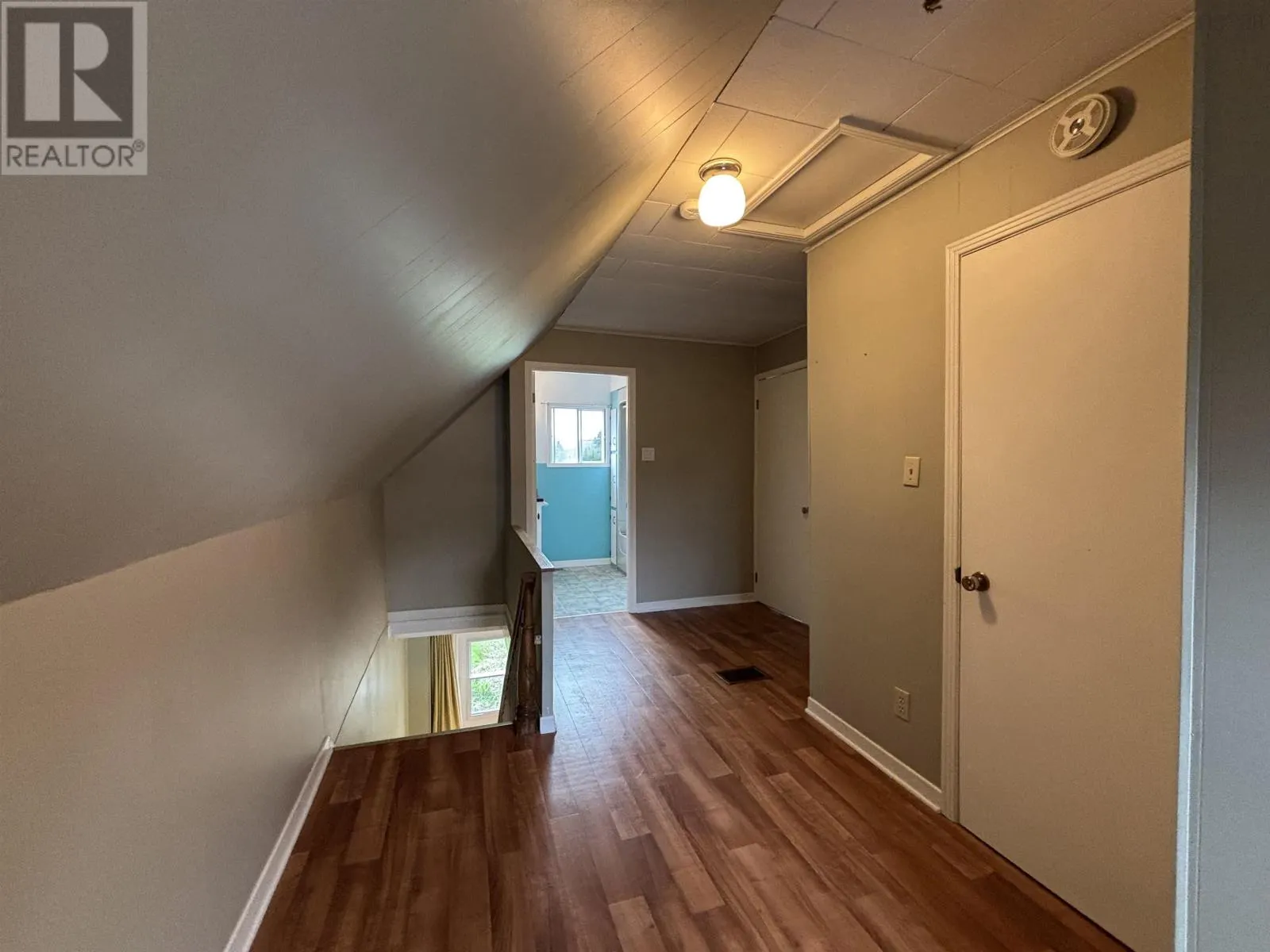 700 Farmington Road