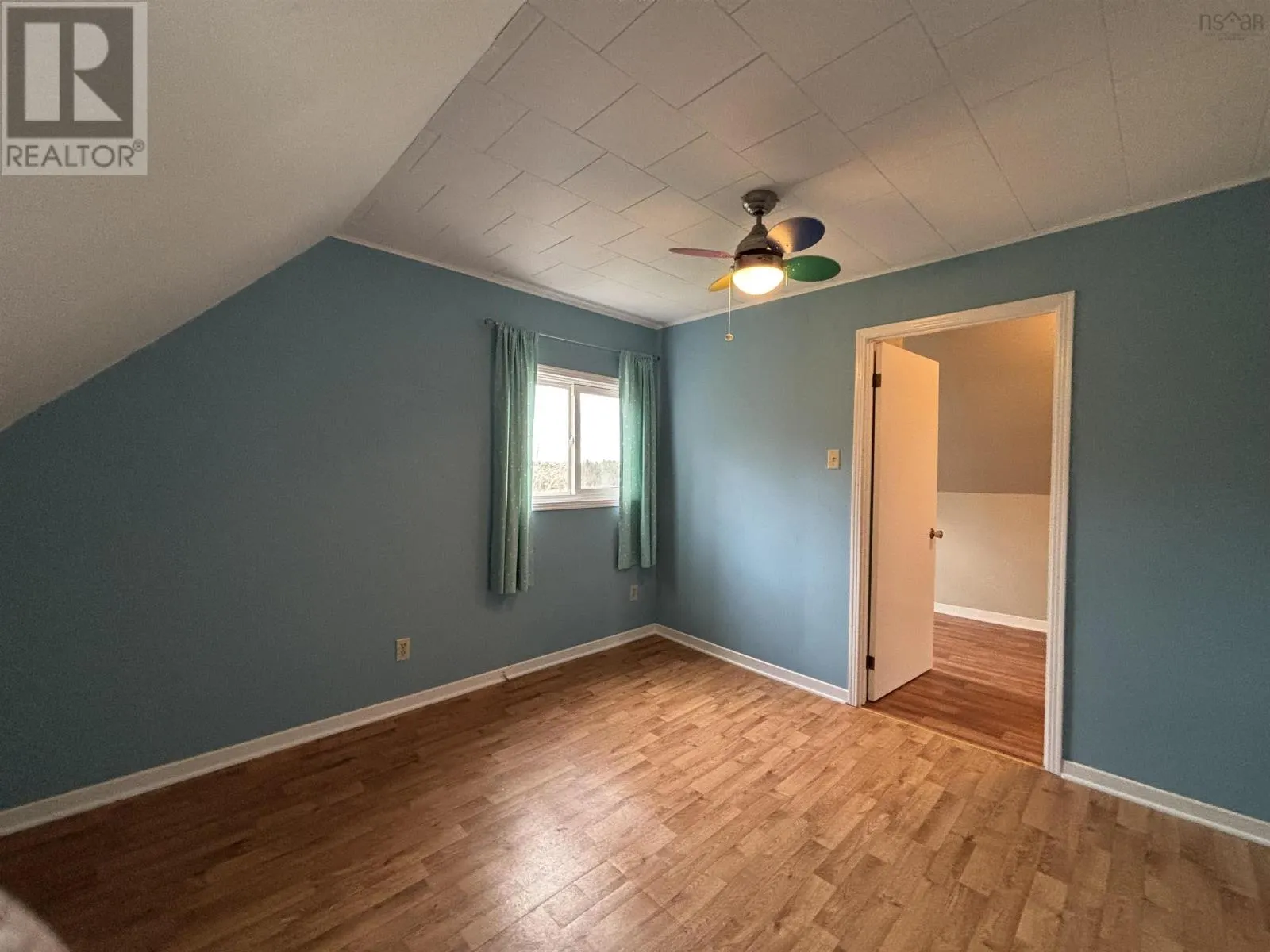 700 Farmington Road
