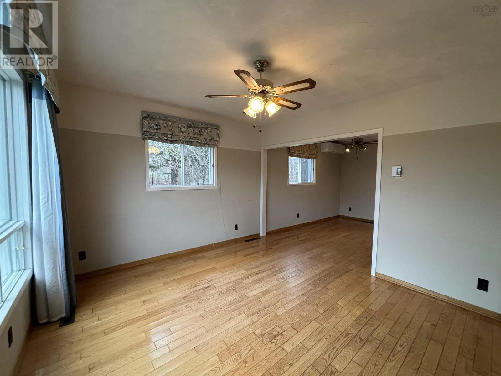 700 Farmington Road