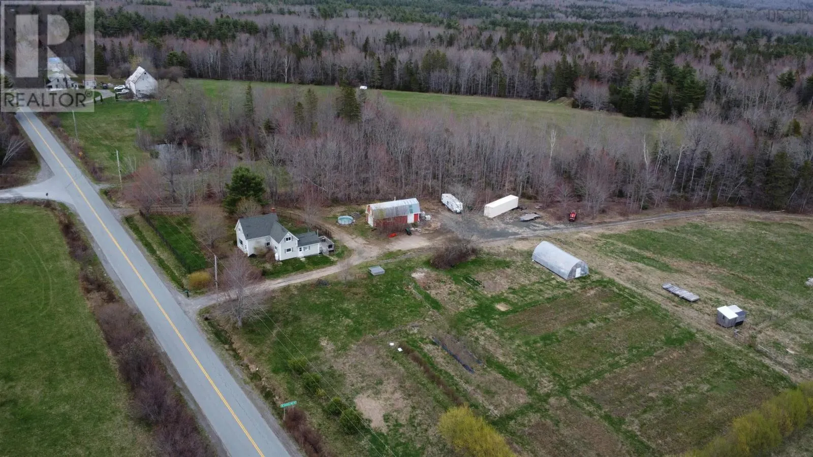 700 Farmington Road