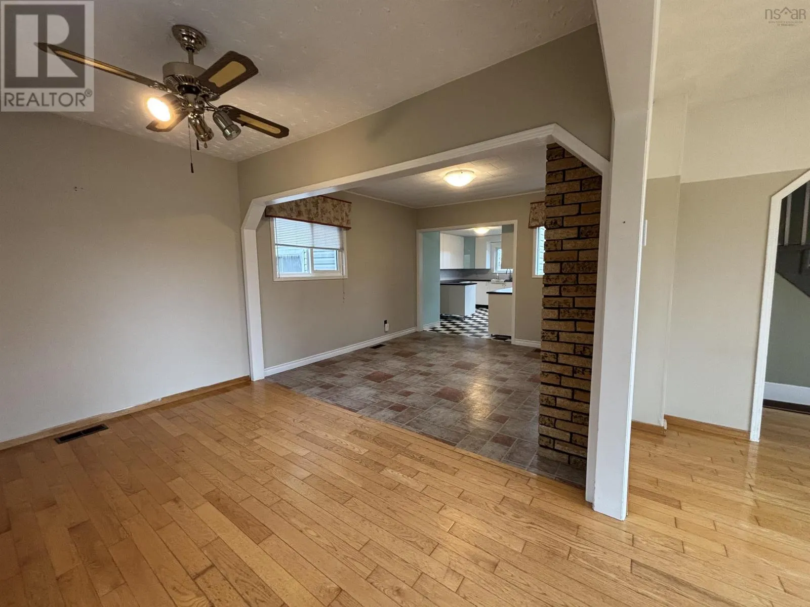700 Farmington Road