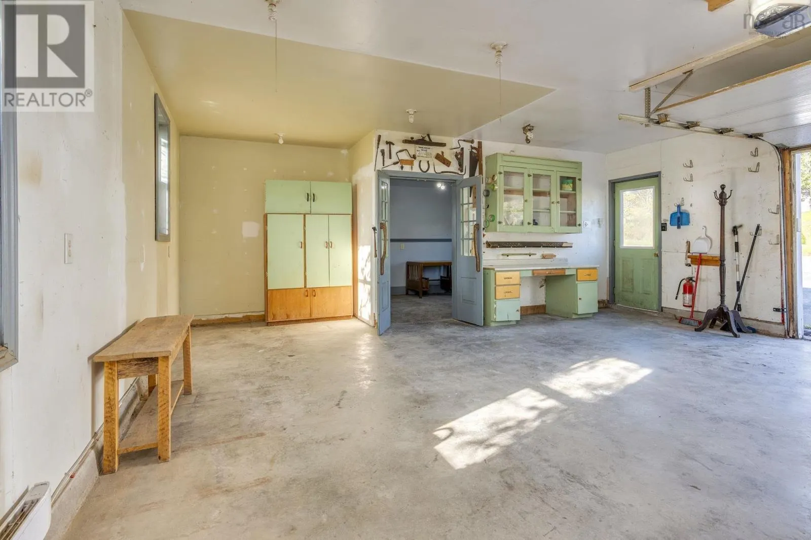 5158 Stellarton Trafalgar Road
