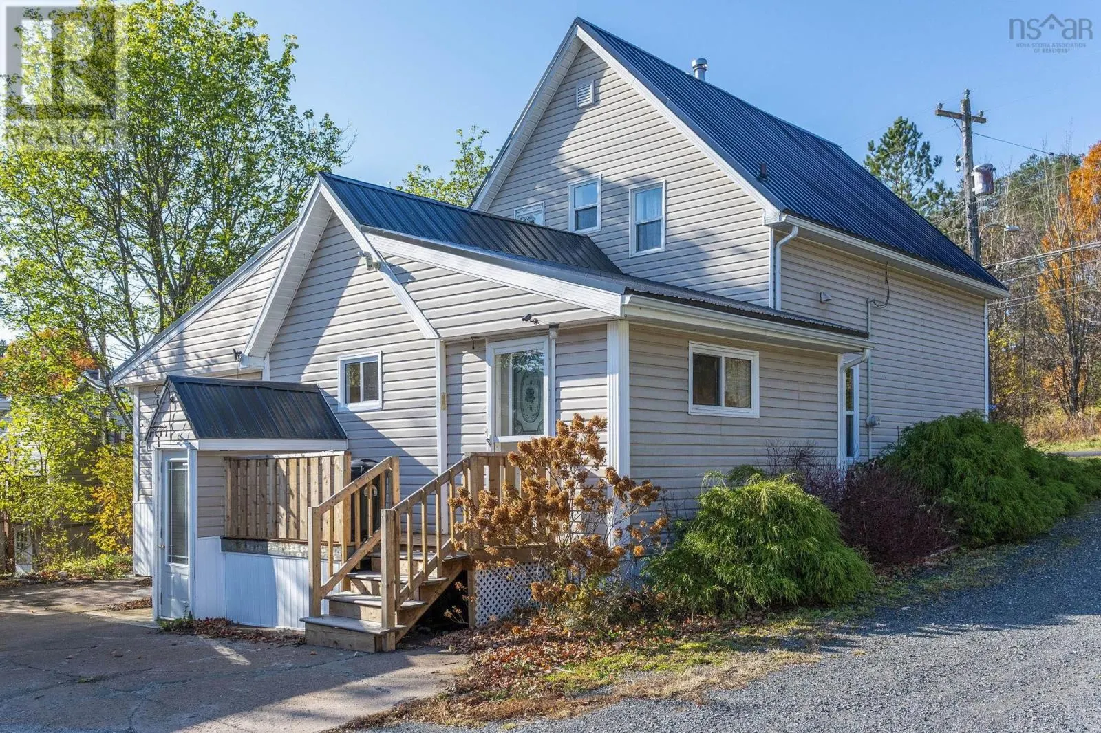 5158 Stellarton Trafalgar Road